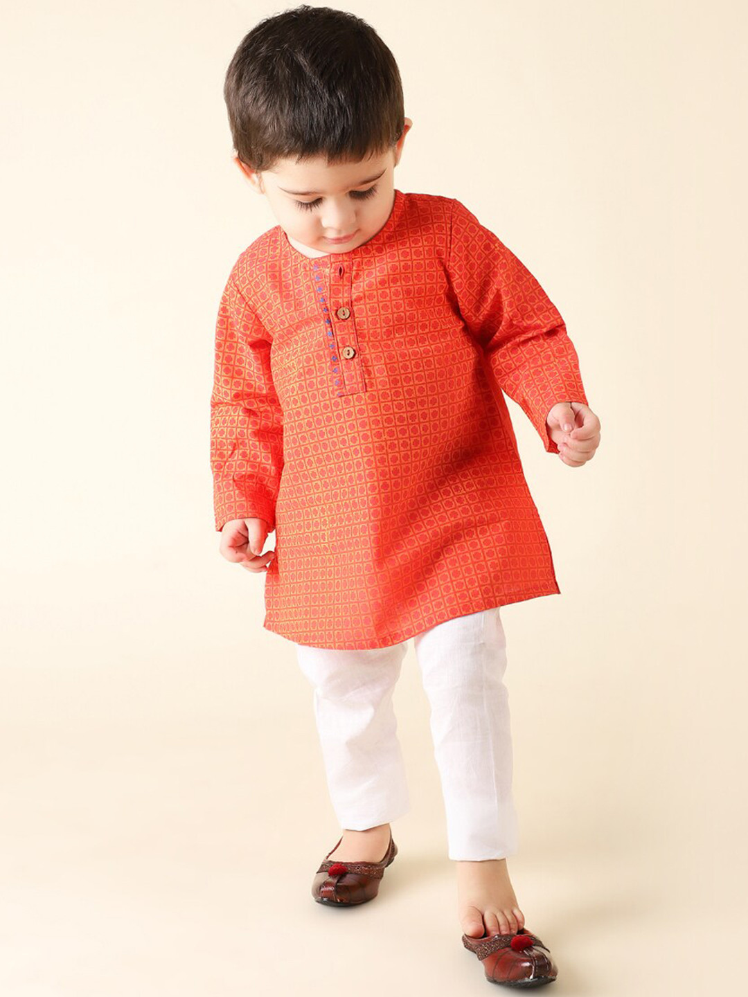 

Fabindia Boys Geometric Printed Cotton Kurta, Red