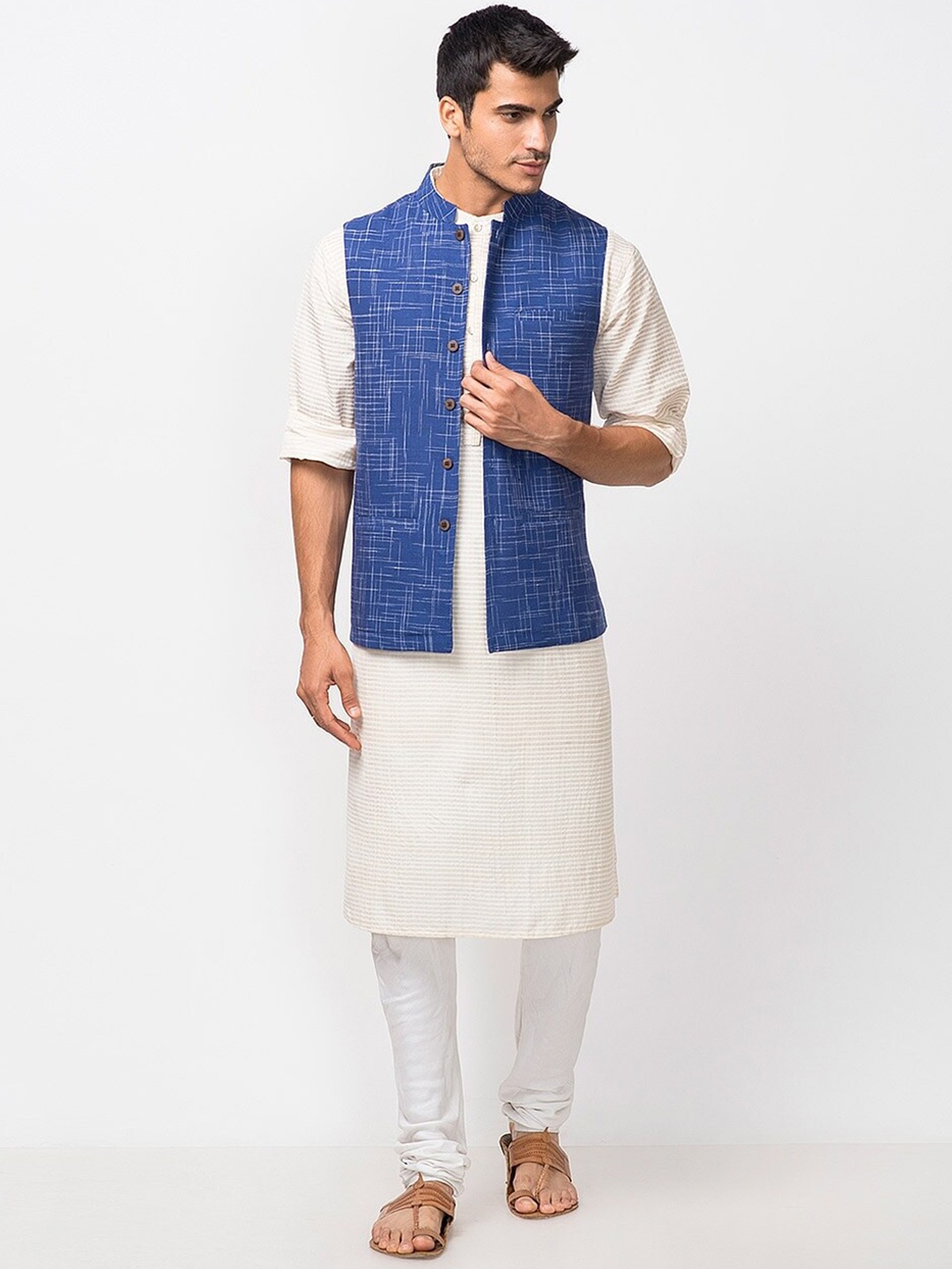 

Fabindia Men Woven Design Cotton Slim-Fit Nehru Jackets, Blue