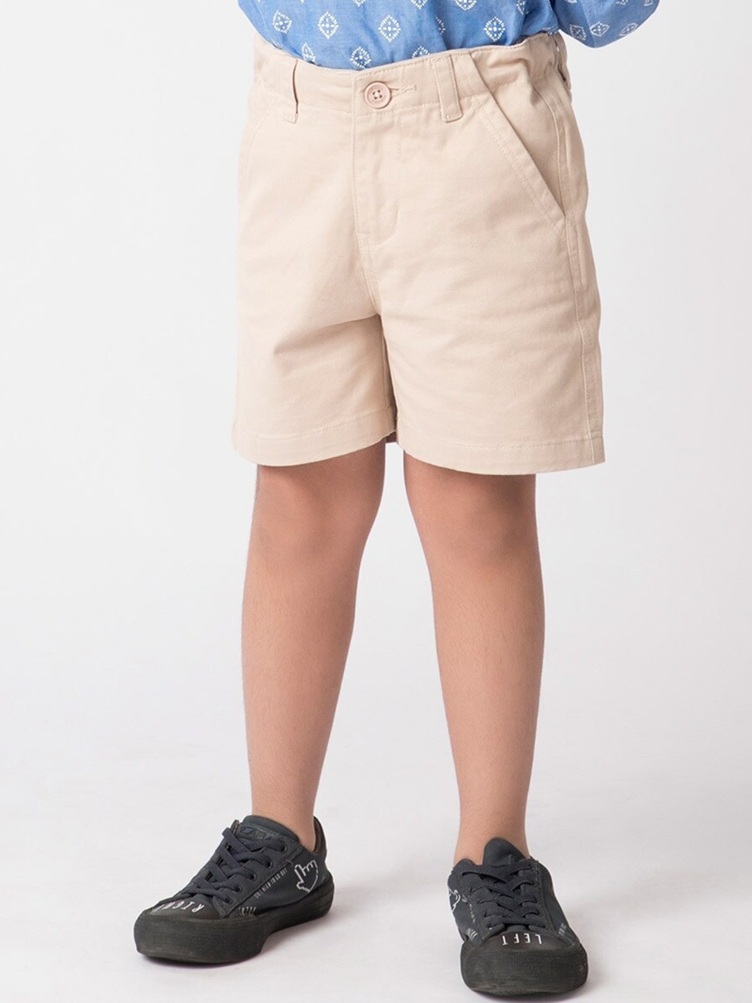 

Fabindia Boys Regular Fit Casual Shorts, Beige