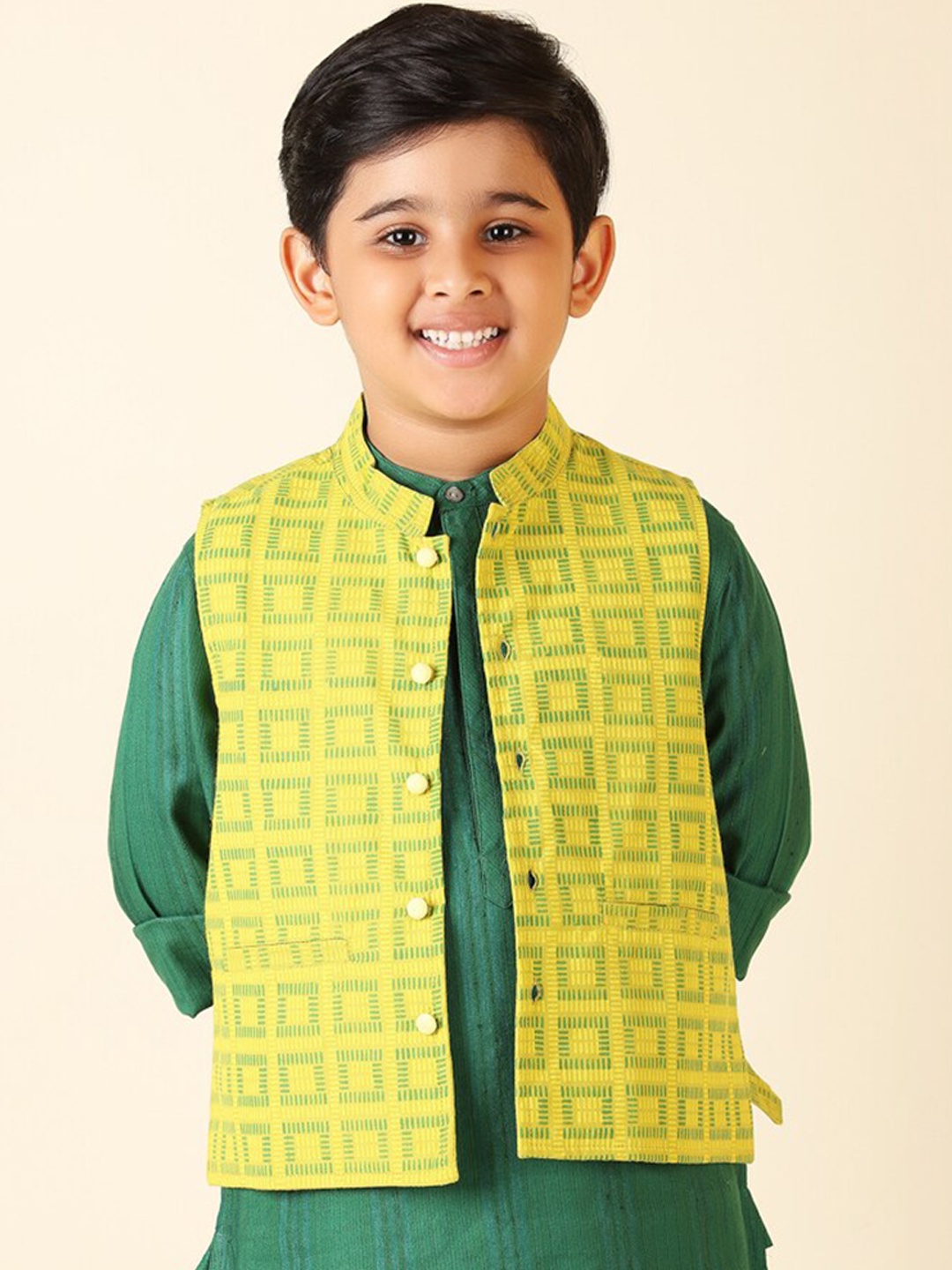 

Fabindia Boys Geometric Printed Cotton Nehru Jacket, Lime green