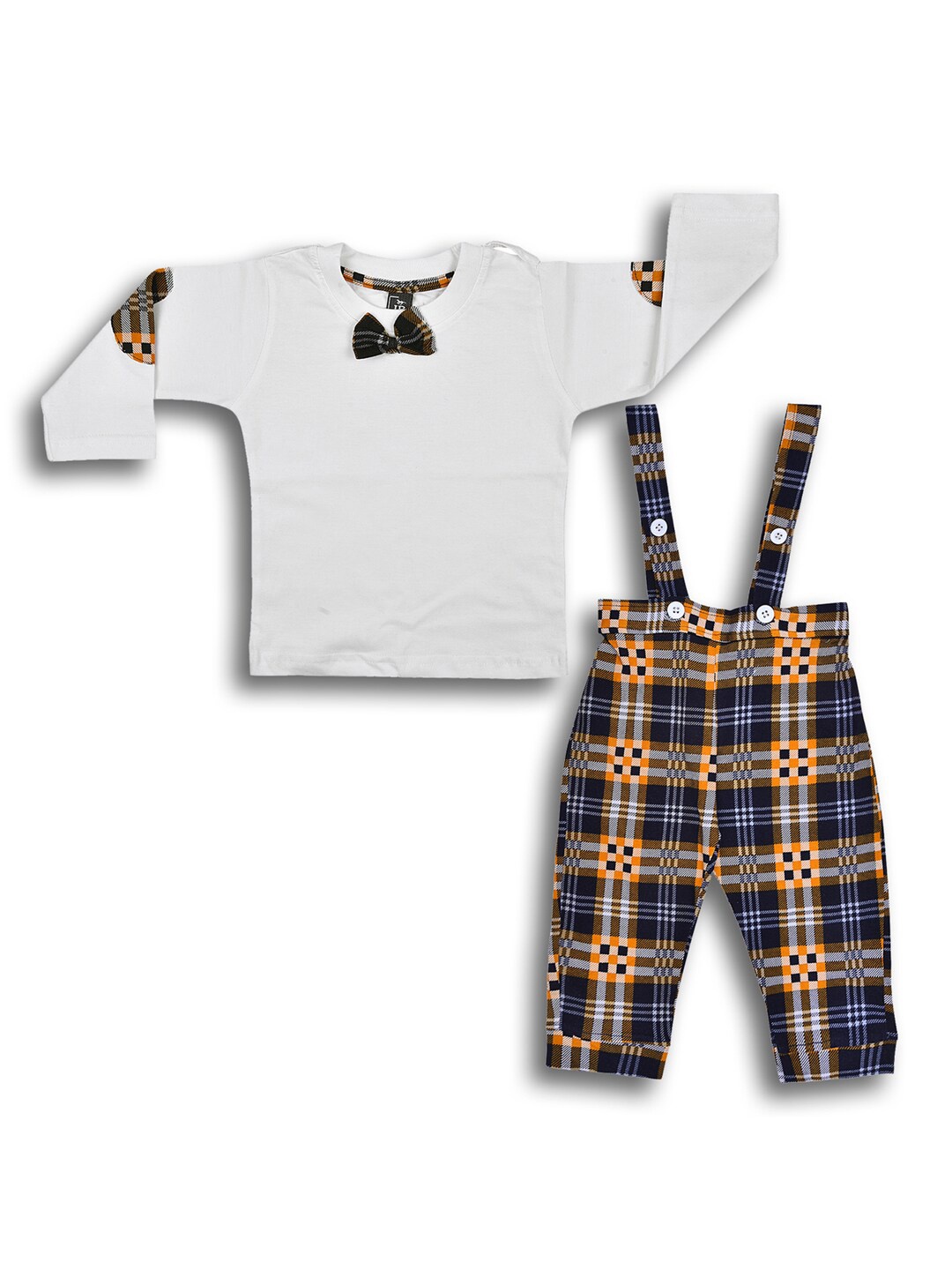 

Wish Karo Boys T-shirt with Trousers, Off white