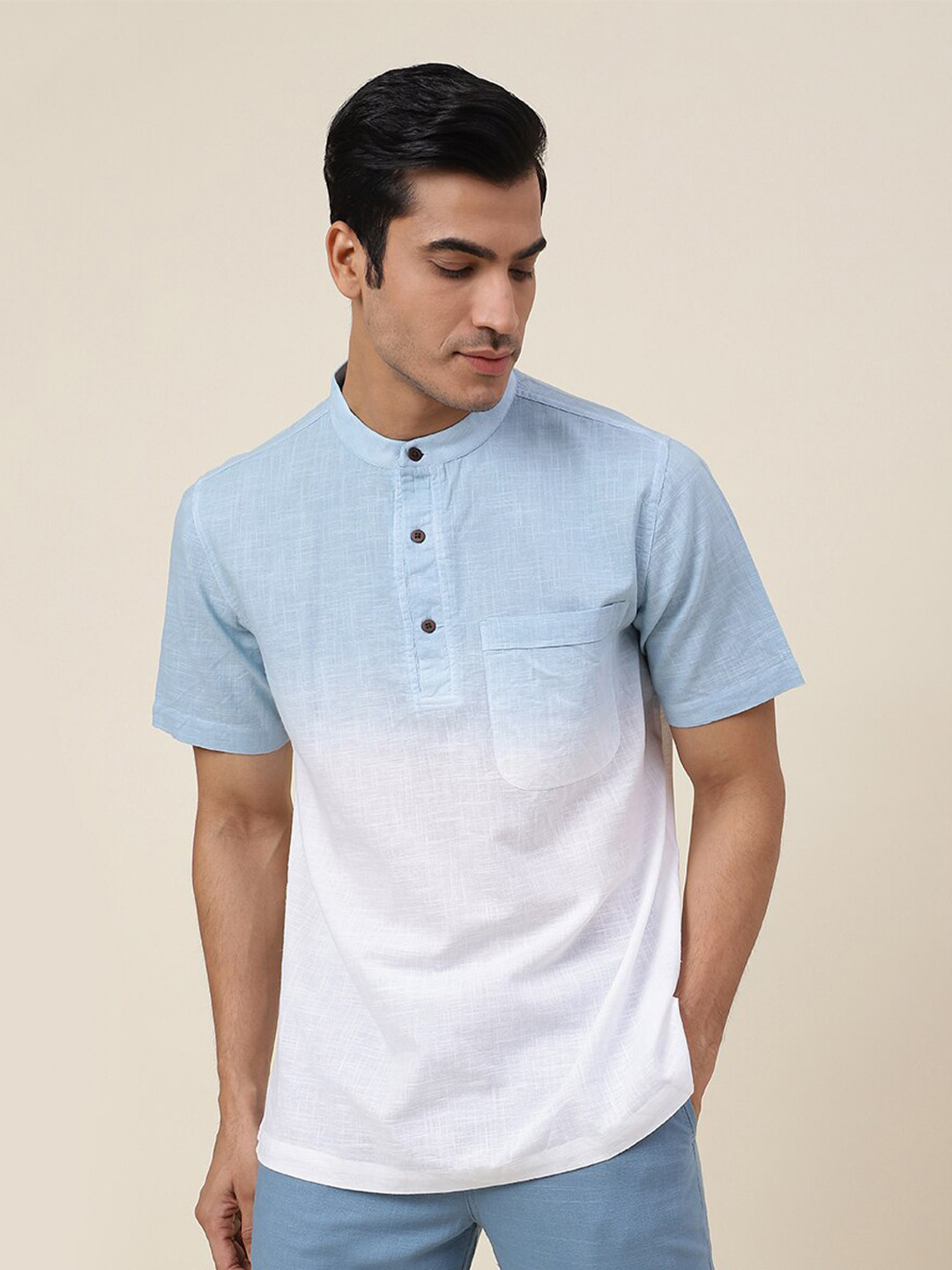 

Fabindia Men Comfort Ombre Casual Shirt, Blue