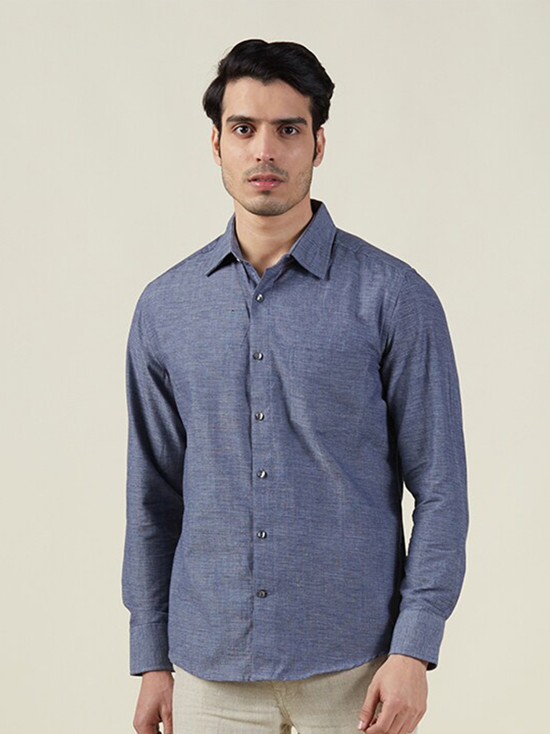 

Fabindia Men Slim Fit Casual Shirt, Blue
