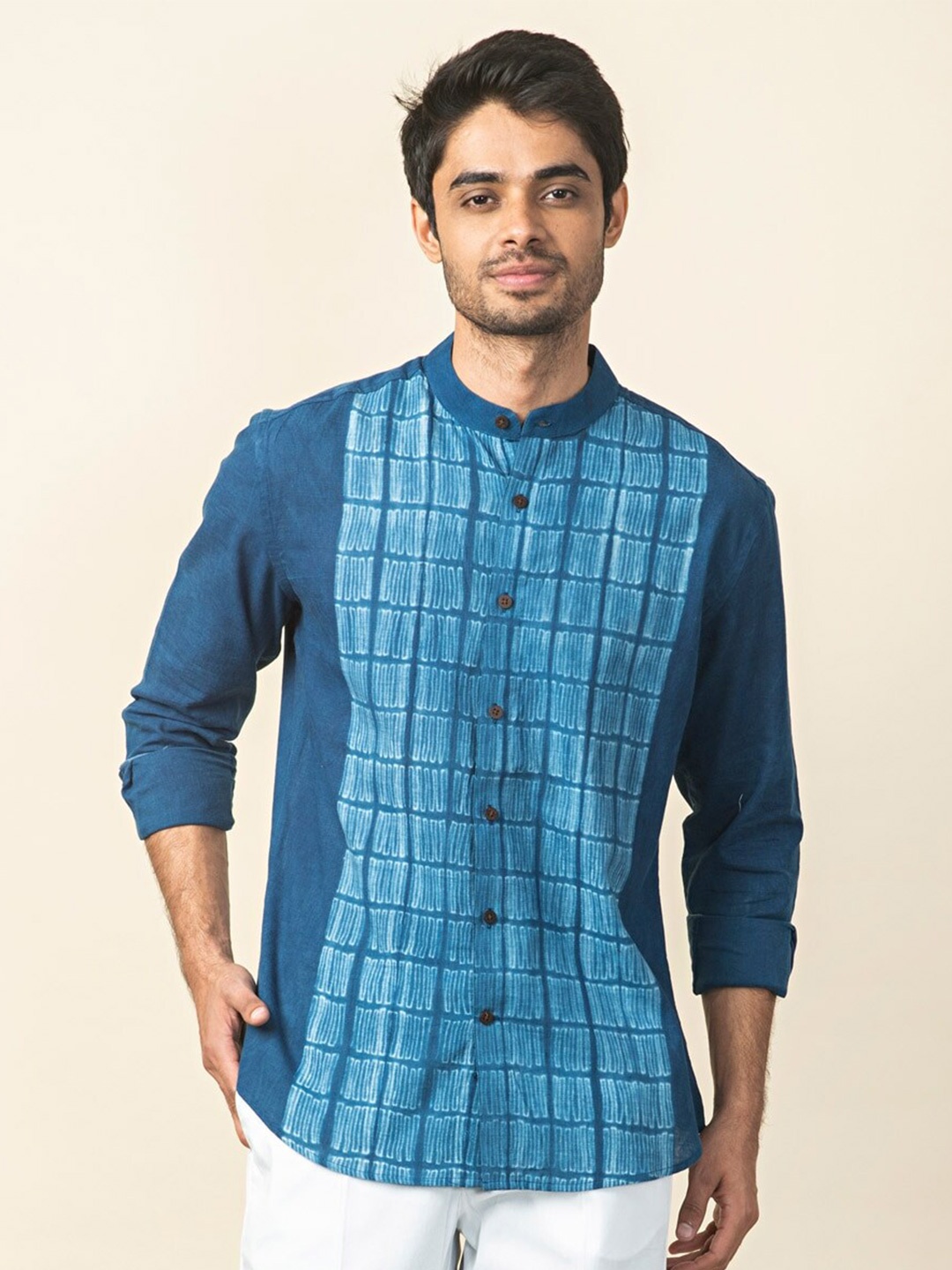 

Fabindia Men Slim Fit Checked Cotton Casual Shirt, Blue