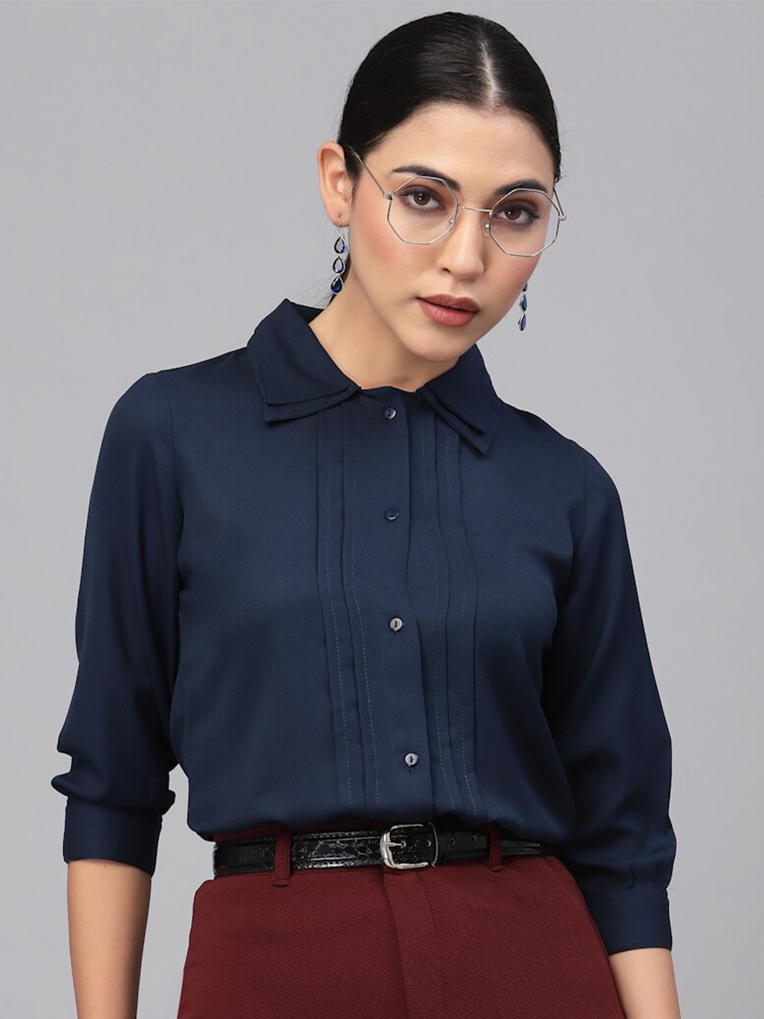 

Style Quotient Women Spread Collar Regular Fit Formal Shirt, Navy blue