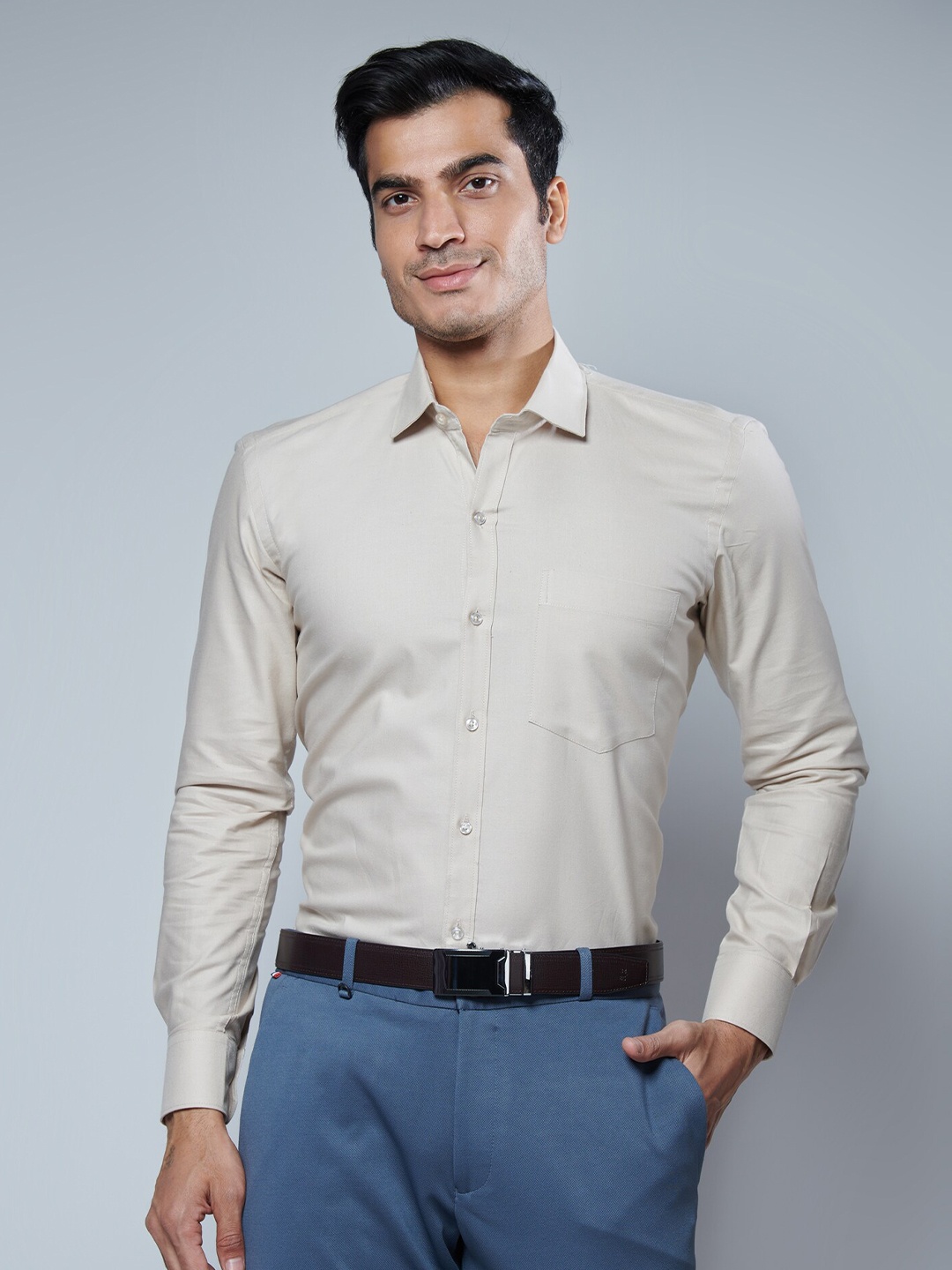 

MARK & ALBERT Men Classic Slim Fit Cotton Casual Shirt, Beige