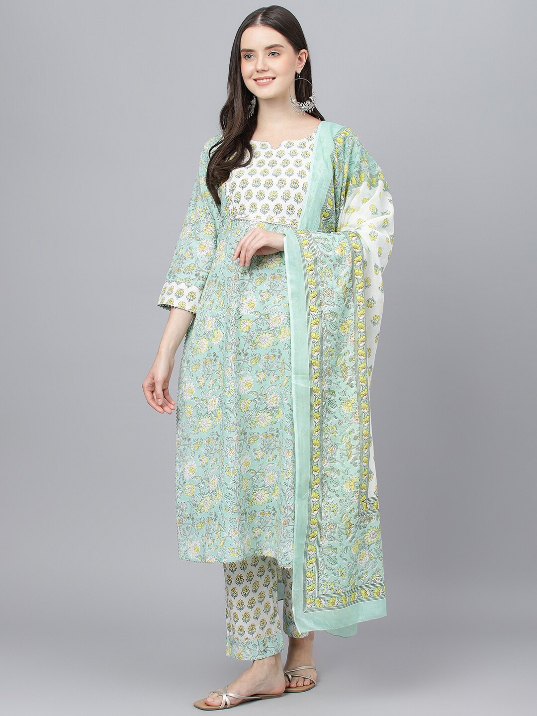 

Divena Floral Printed Gotta Patti Pure Cotton Kurta with Trousers & With Dupatta, Green