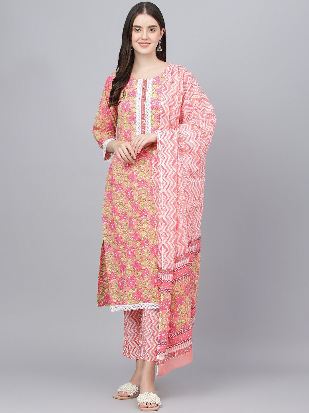 

Divena Ethnic Motifs Printed Pure Cotton Kurta with Trousers & With Dupatta, Peach