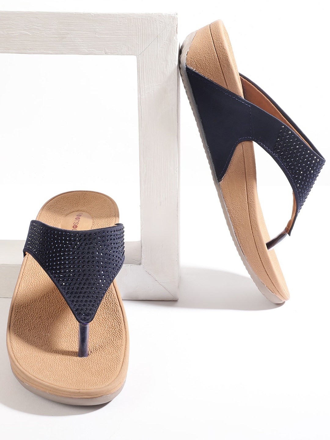 

FOOTSOUL Women Embellished T-Strap Flats, Navy blue