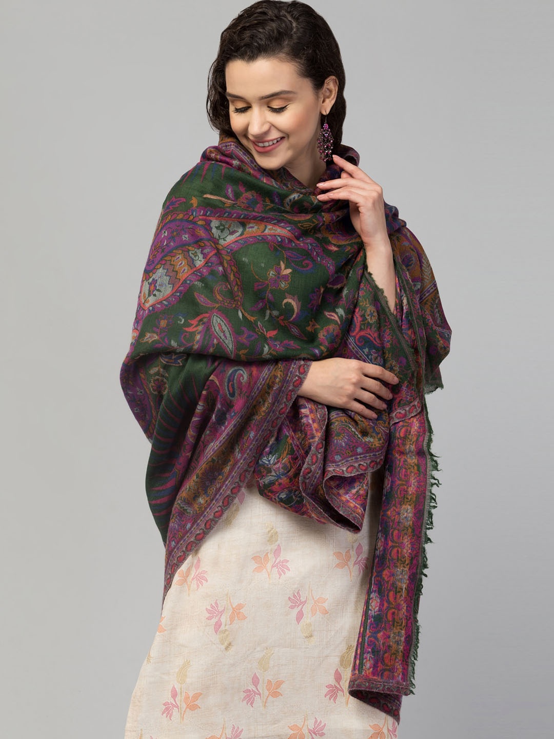 

Tweedle Women Floral Woven Design Pure Wool Kani Border Shawl, Green