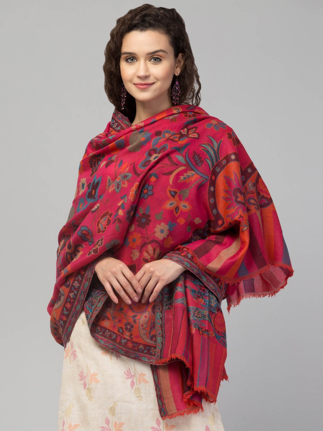

Tweedle Women Floral Woven Design Pure Wool Kani Cutting Shawl, Magenta