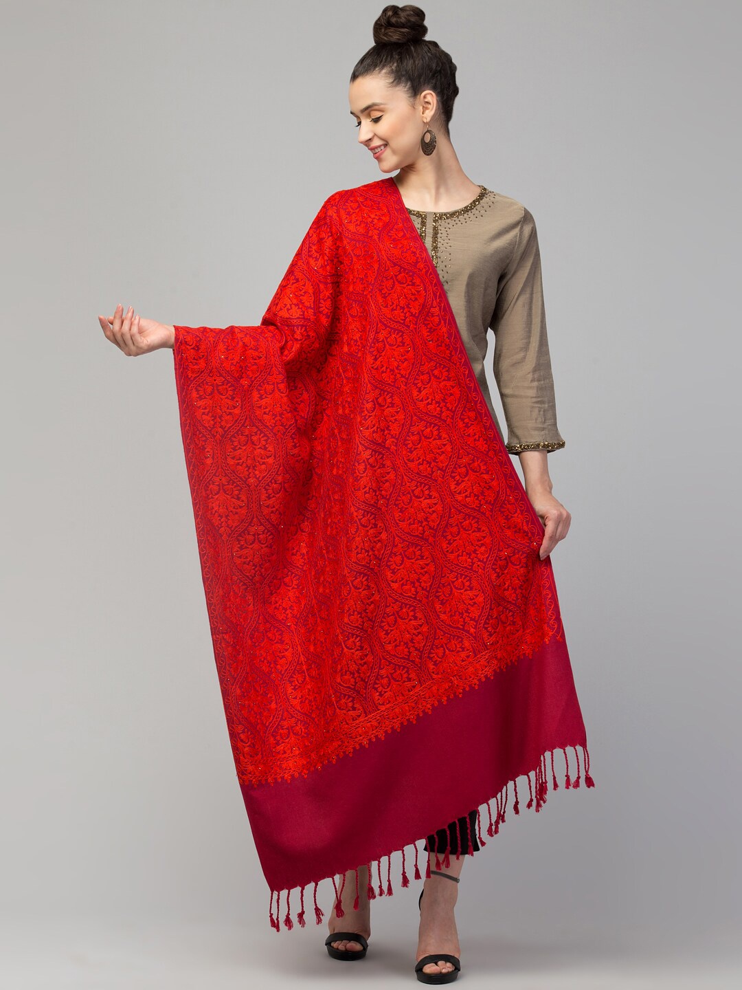 

Tweedle Women Matka Pattern Embroidered Shawl, Red