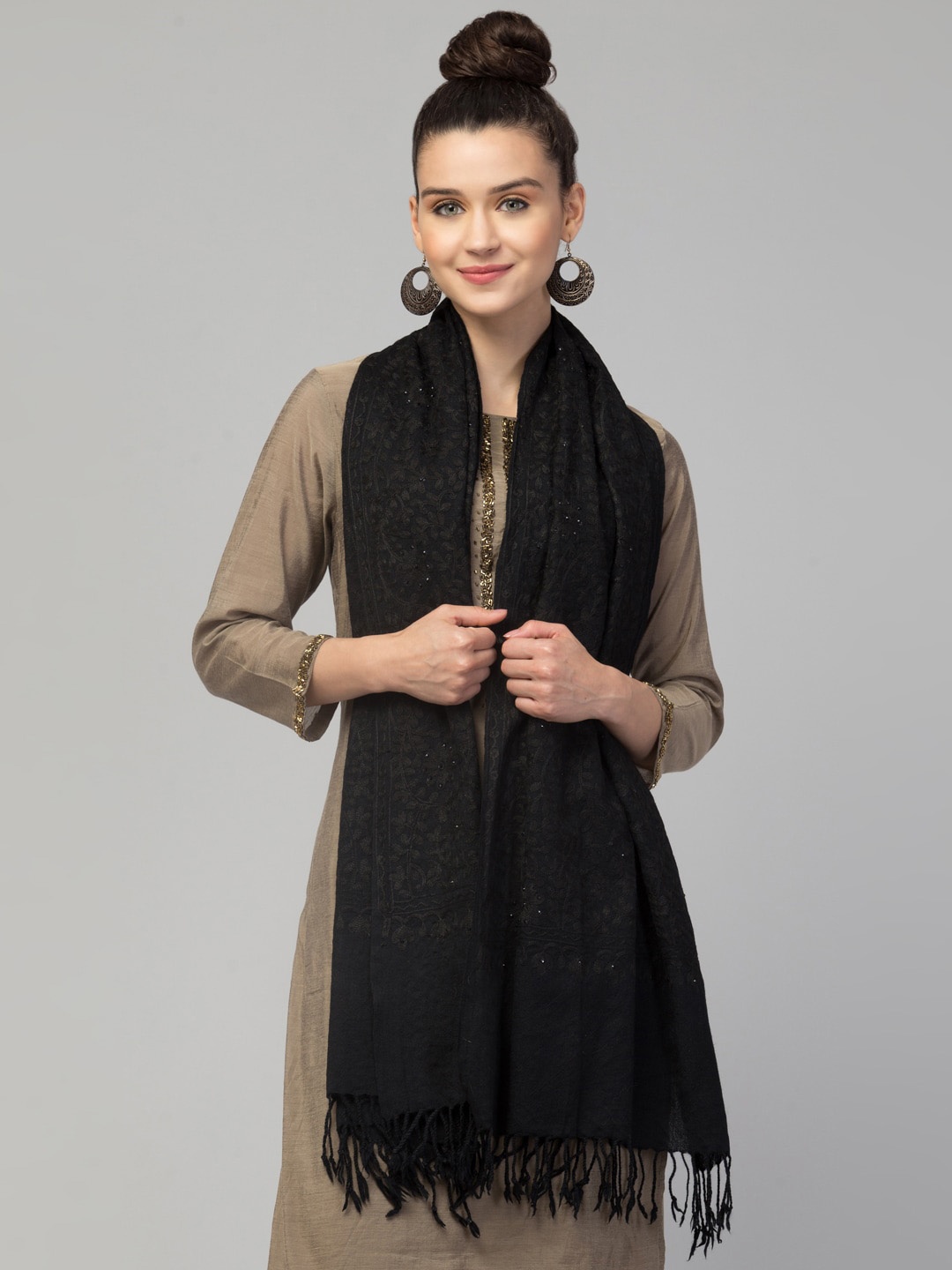 

Tweedle Women Pure Wool Kashmiri Embroidered Shawl, Black