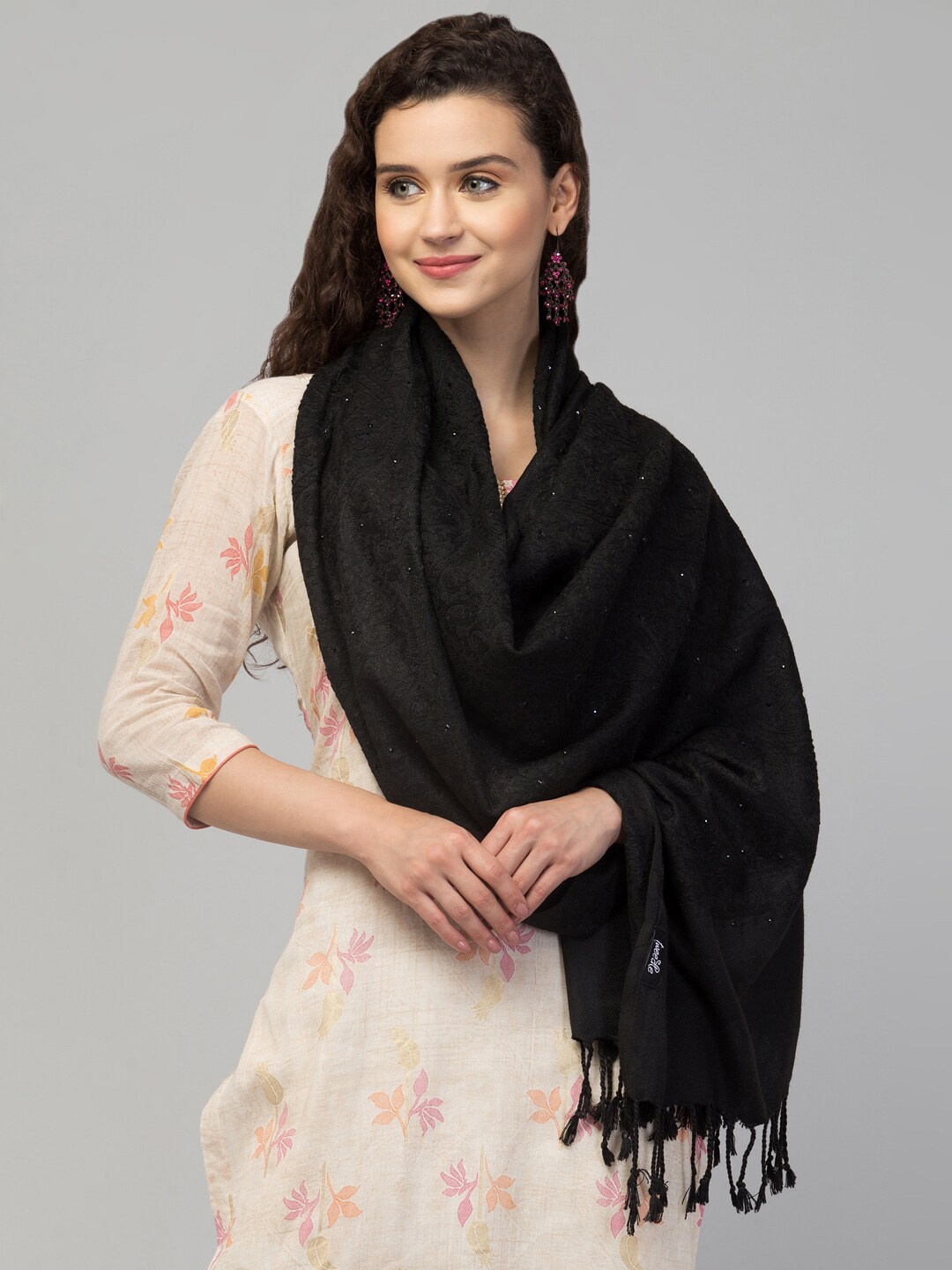 

Tweedle Women Matka Pattern Embroidered Shawl, Black