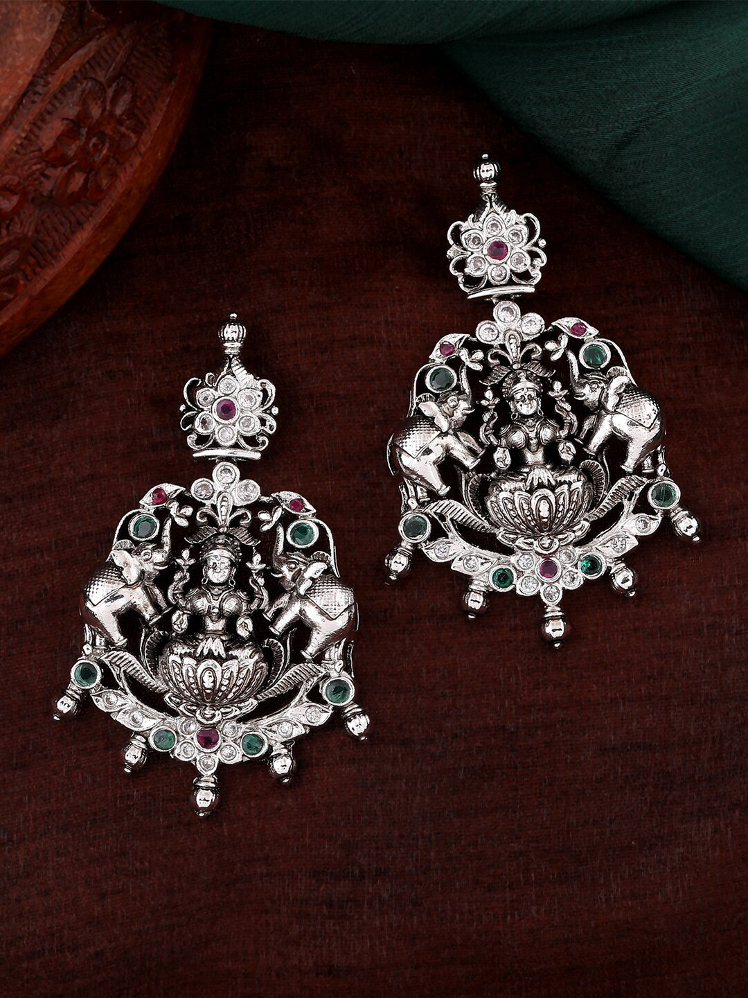 

Estele Silver-Plated Animal Shaped Drop Earrings