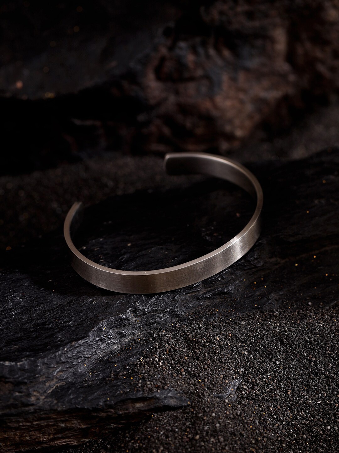 

VIRAASI Men Silver-Toned Cuff Bracelet