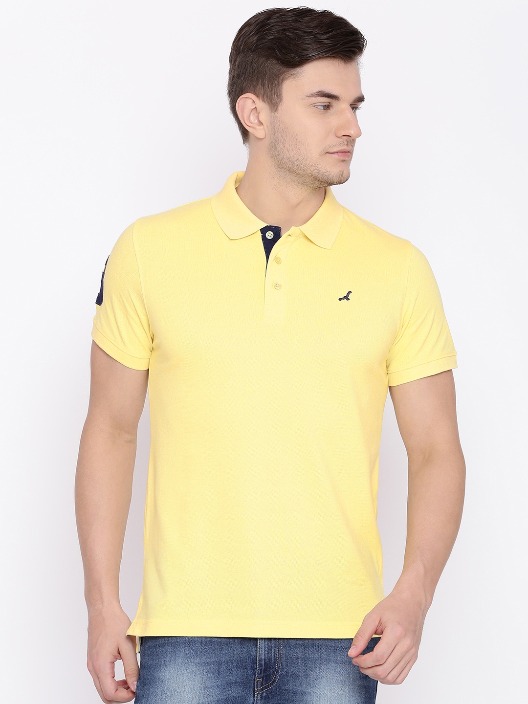 

American Crew Men Yellow Solid Polo Collar T-shirt