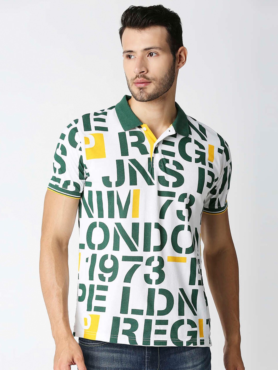 

Pepe Jeans Men Green Cotton Typography Printed Polo Collar T-shirt