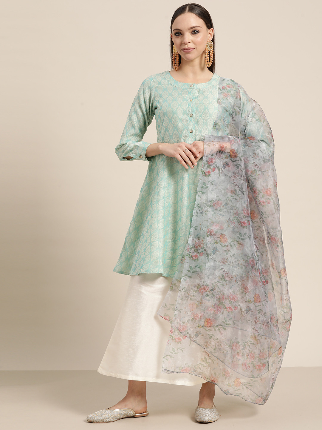 

Jompers Women Floral Dupion Silk Jacquard Kurta with Palazzos & Dupatta, Blue