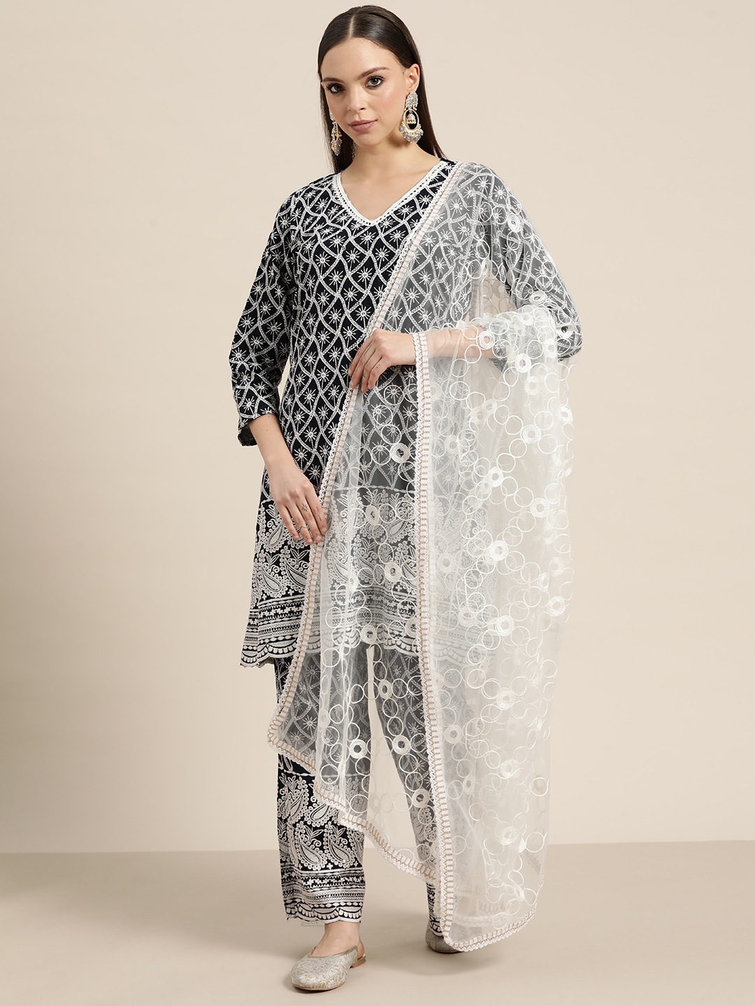 

Jompers Women Ethnic Motifs Embroidered Sequinned Kurta With Palazzos & With Dupatta, Navy blue