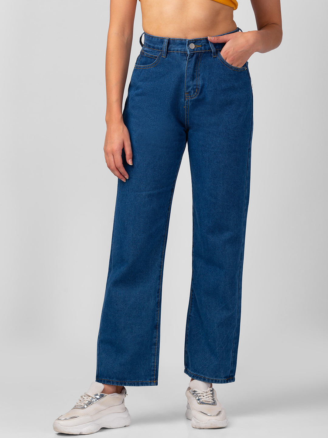 

BoStreet Women Navy Blue Relaxed Fit High-Rise Light Fade Jeans