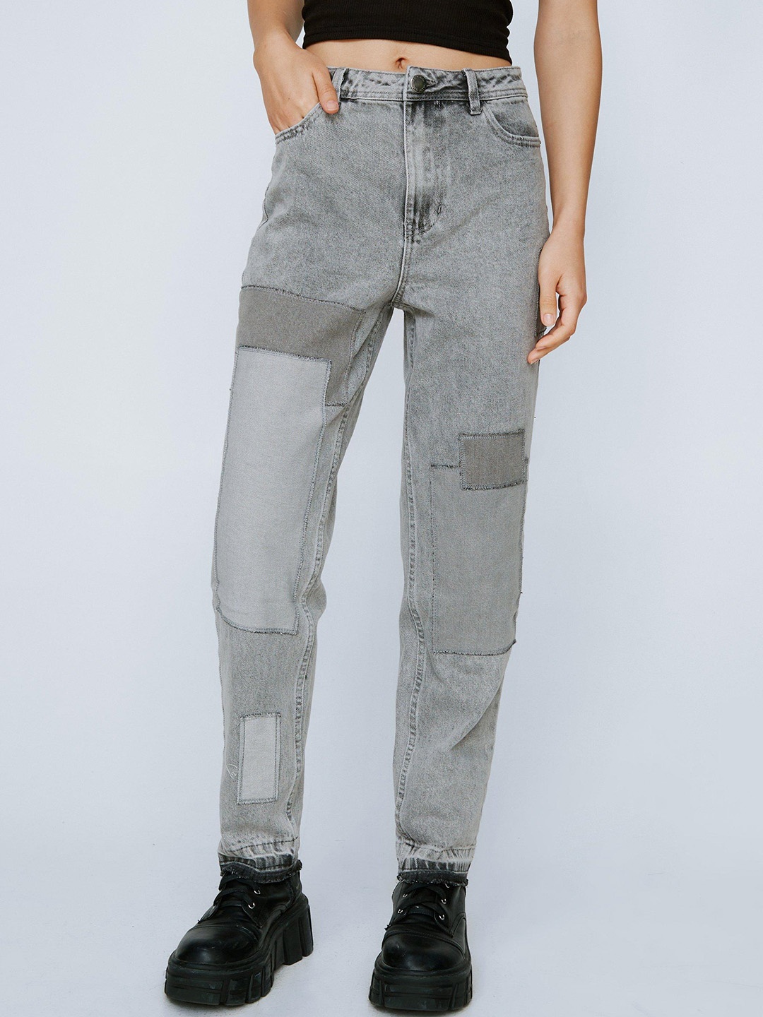

NASTY GAL Women Mom Fit Jeans, Grey