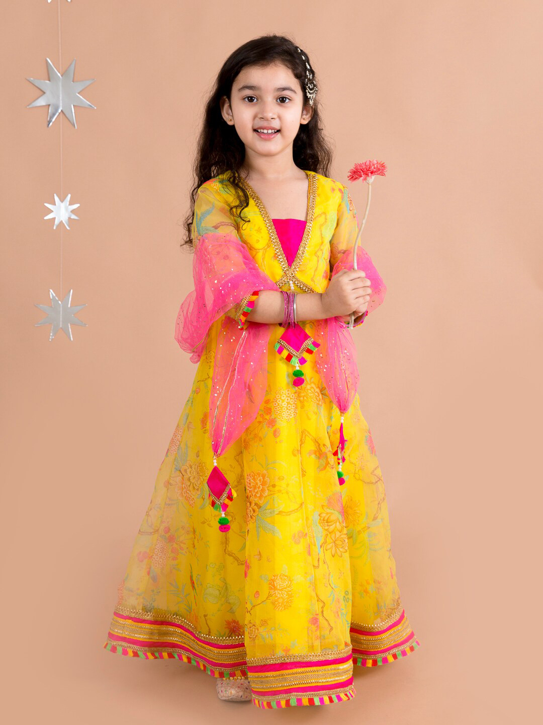

pspeaches Girls Yellow Floral Embroidered Gotta Patti Anarkali Kurta