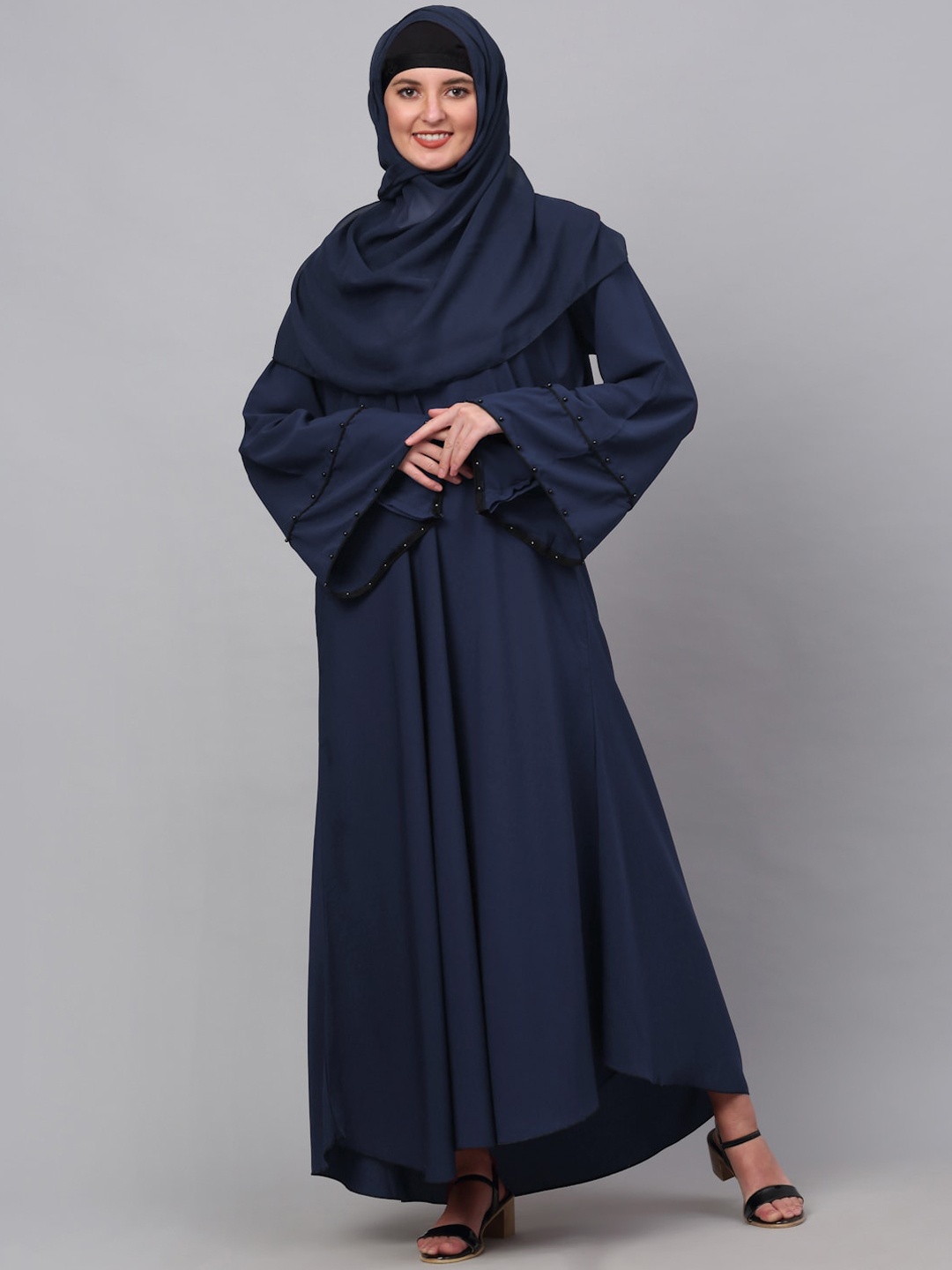 

KLOTTHE Embellished Detail Burqa With Scarf, Blue