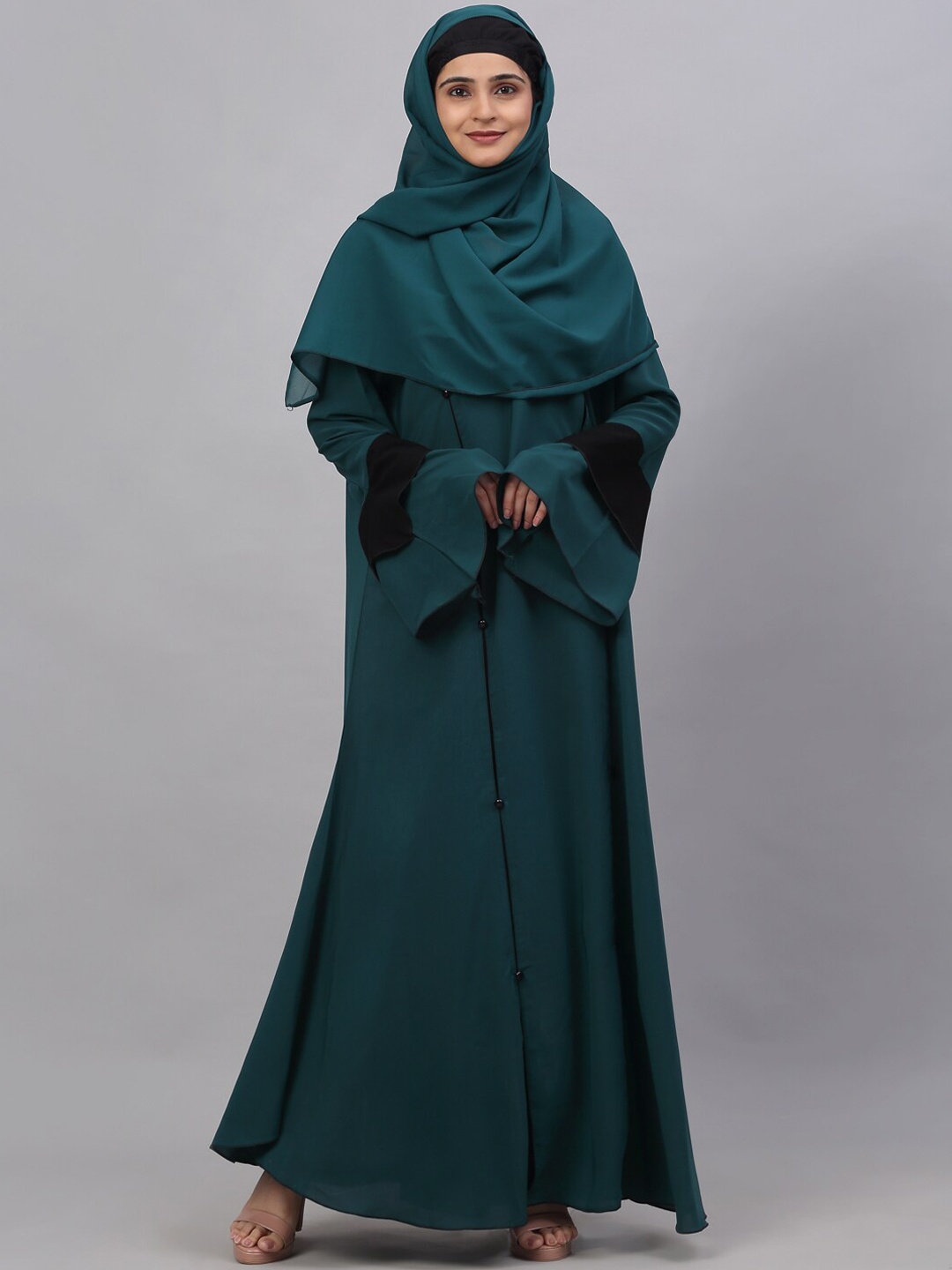 

KLOTTHE Embellished Detail Burqa With Scarf, Teal