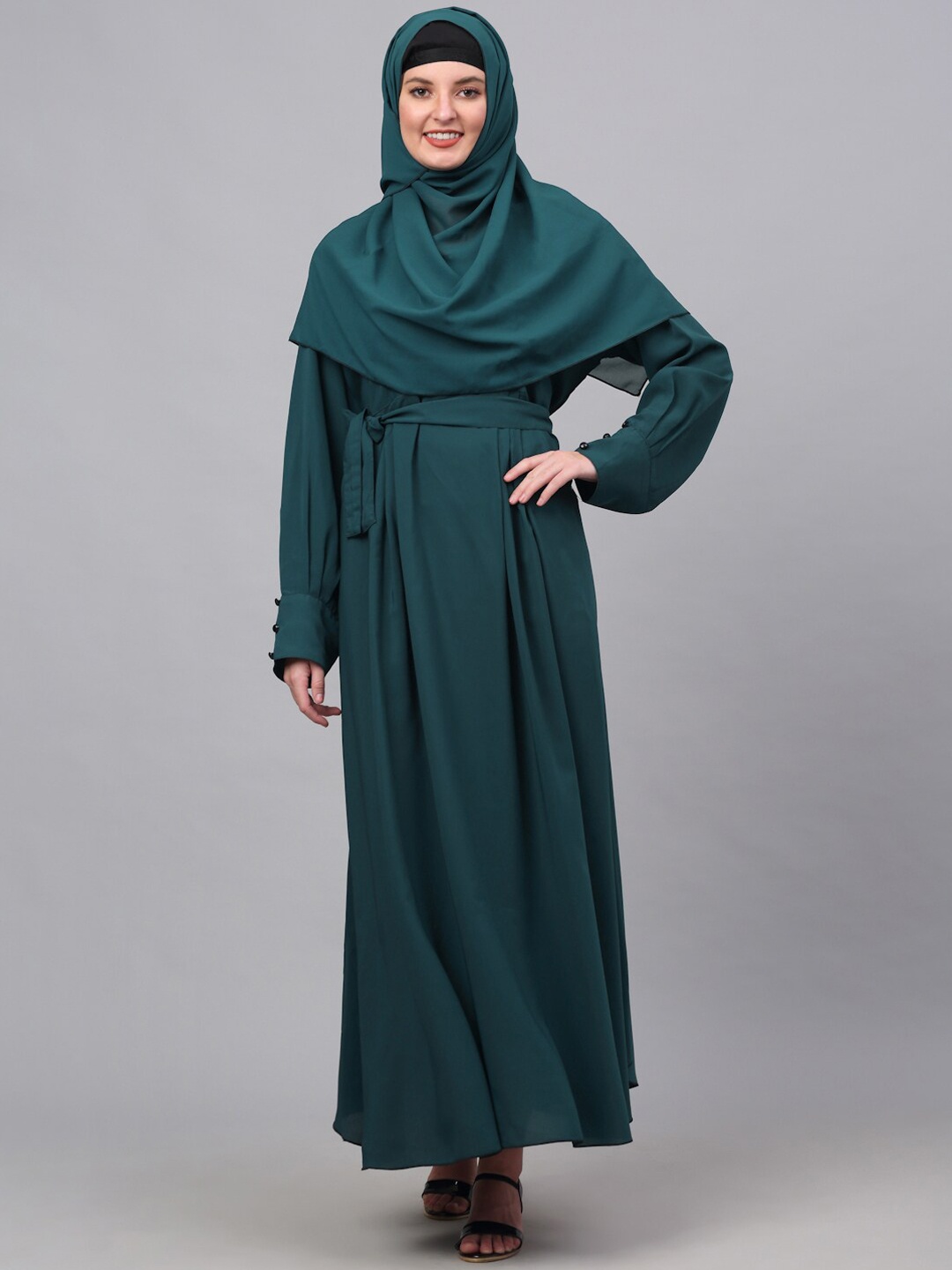 

KLOTTHE Embellished Detail Burqa With Scarf, Teal