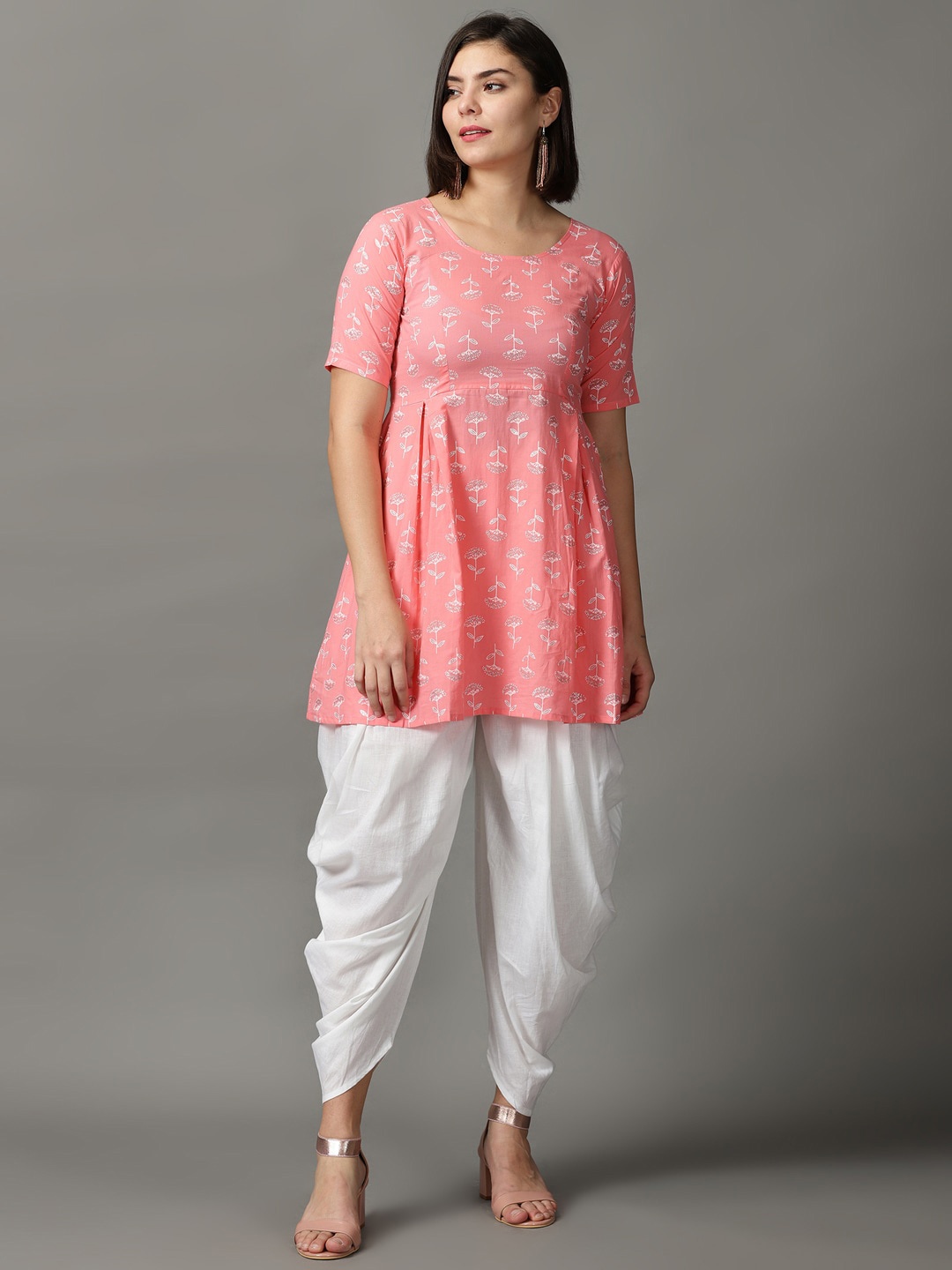 

DIVINATION Floral Printed Pure Cotton Kurti with Patiala, Pink