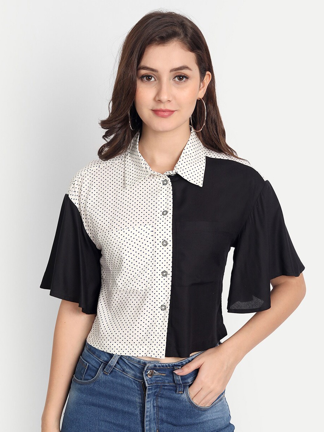 

DOLSU Printed Flared Sleeve Shirt Style Crop Top, Black