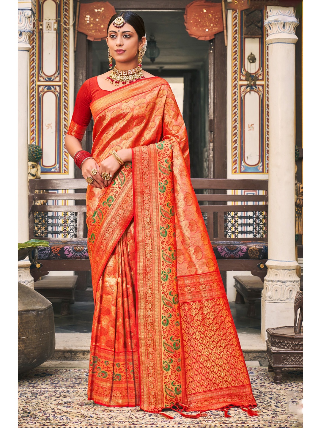 

SANGAM PRINTS Orange & Gold-Toned Woven Design Zari Pure Silk Banarasi Saree