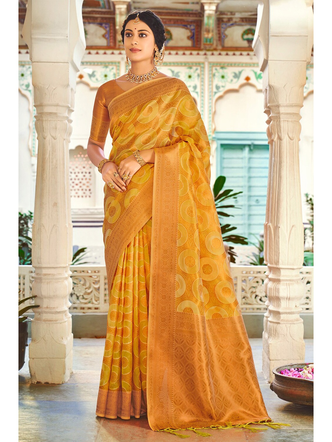 

SANGAM PRINTS Yellow & Copper-Toned Woven Design Zari Organza Saree