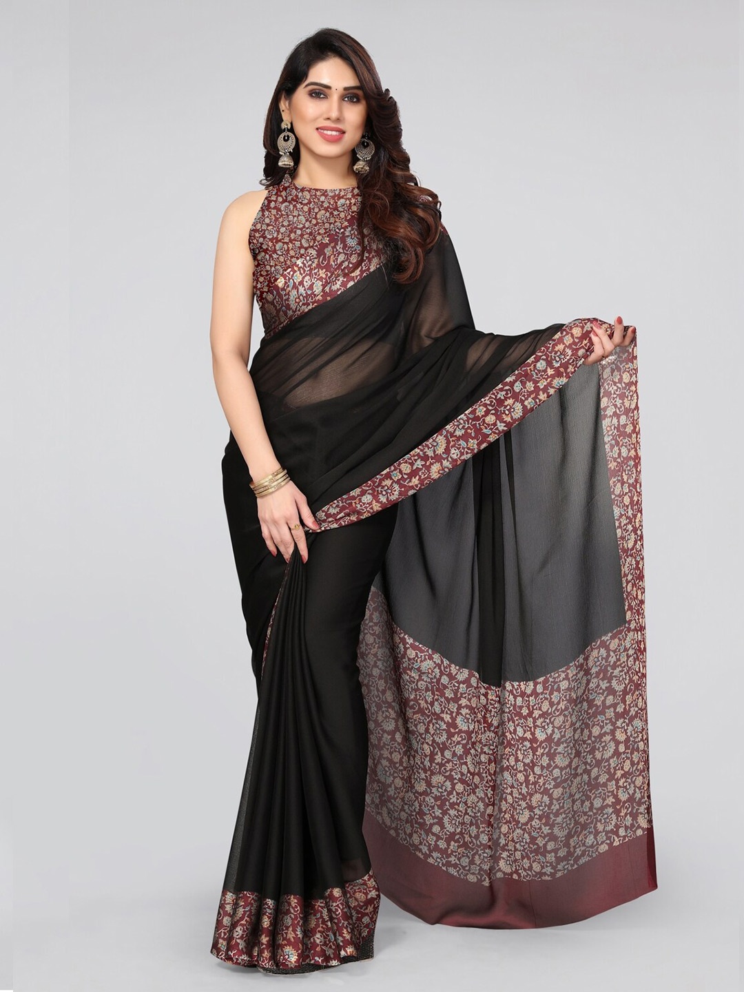 

KALINI Floral Printed Saree, Black