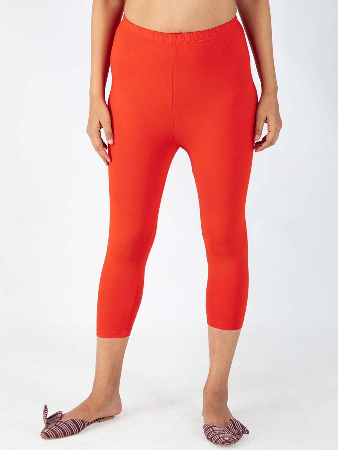 

indian flower Three-Fourth Length Capri Leggings, Orange