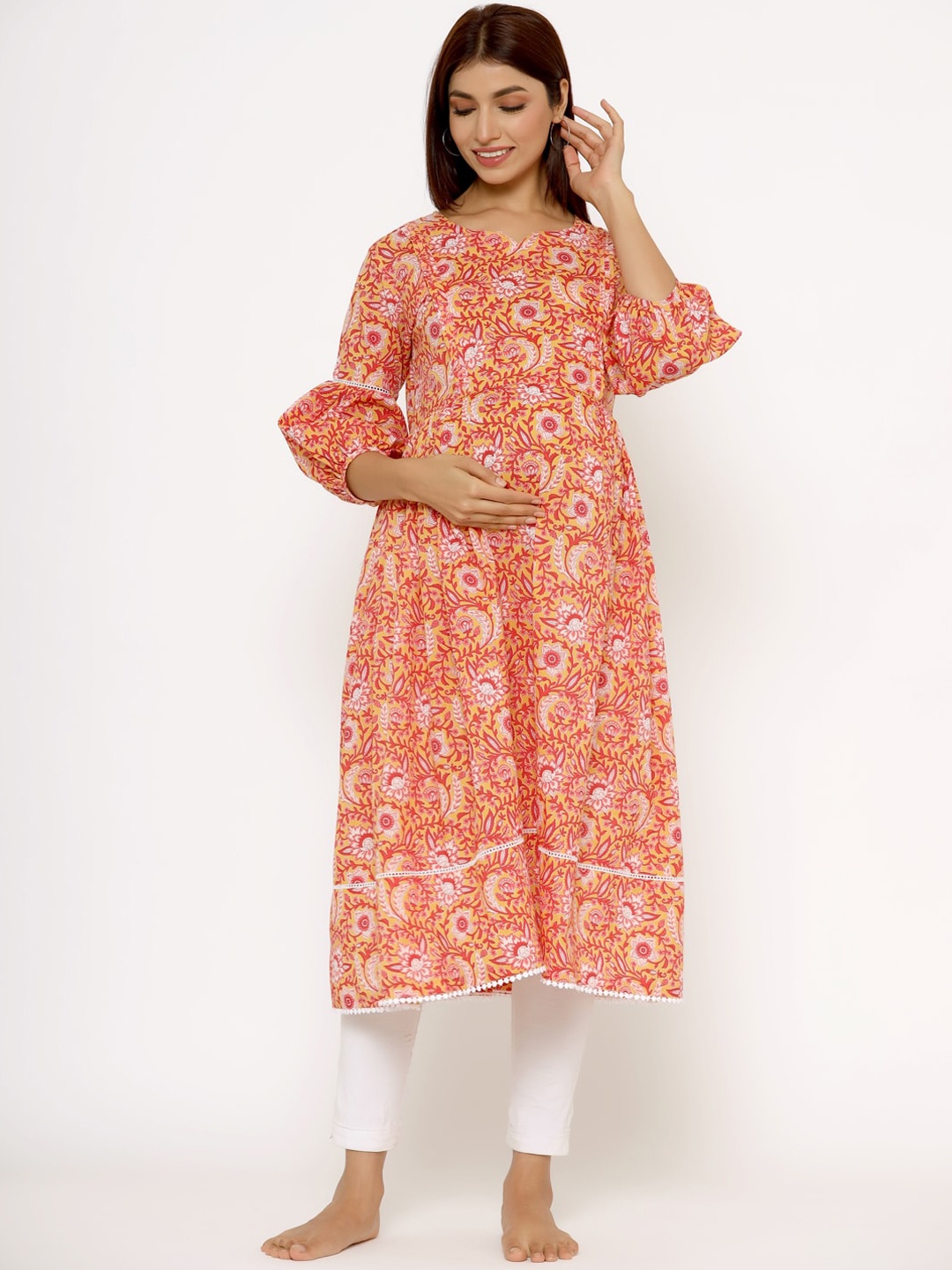 

Ikk Kudi by Seerat Printed Pure Cotton Maternity Kurta, Yellow