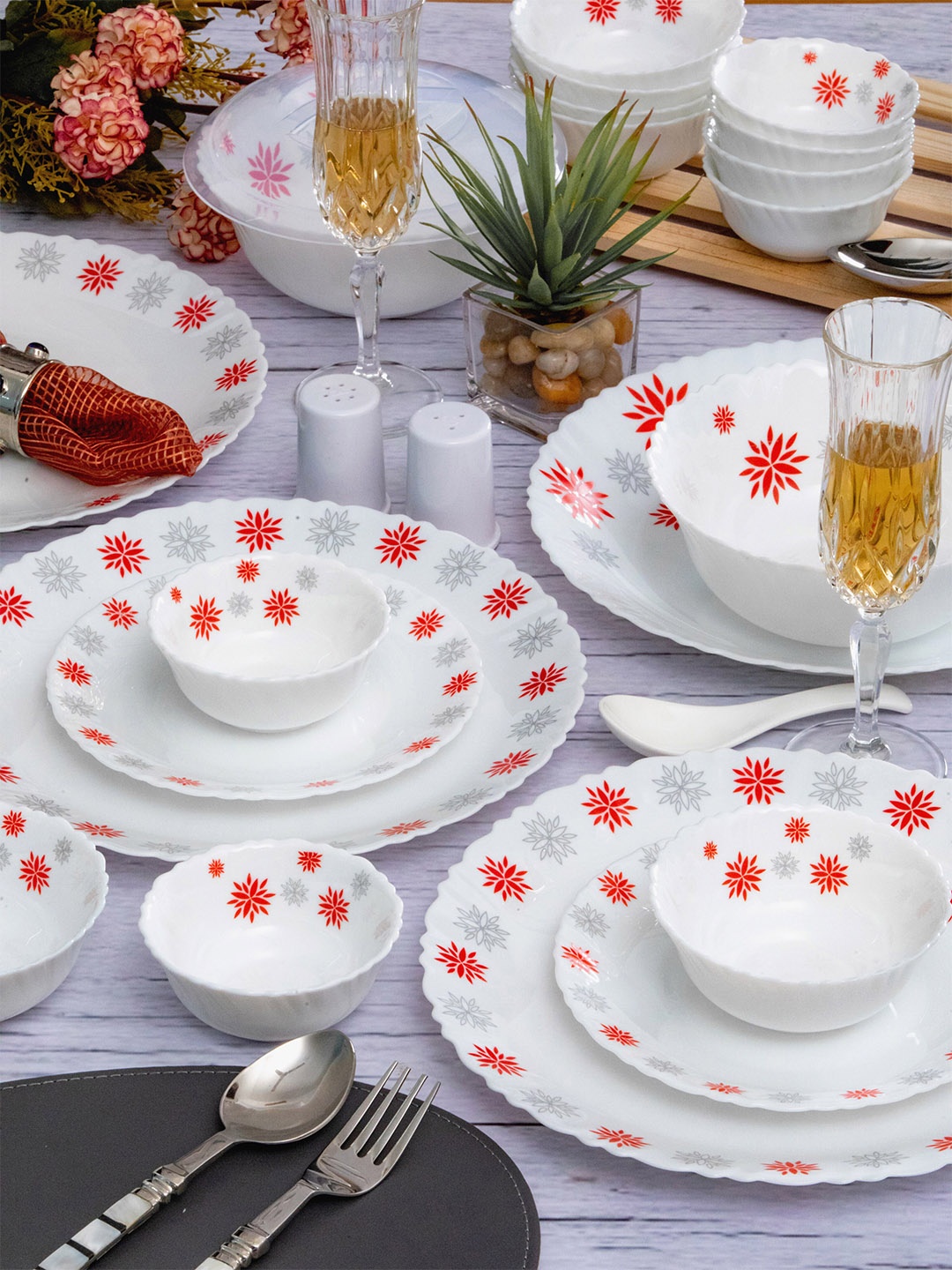 

Cello White & Orange 31 Pieces Floral Printed Opalware Glossy Dinner Set