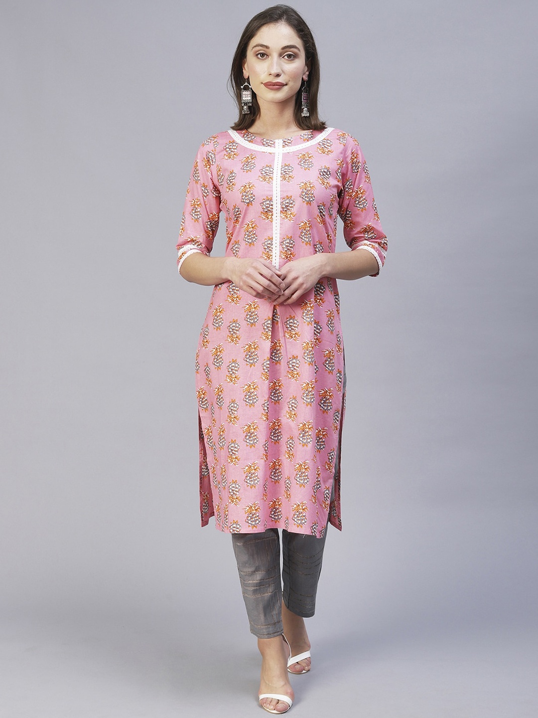 

POONAM DESIGNER Ethnic Motifs Printed Pure Cotton Kurta with Trousers, Pink