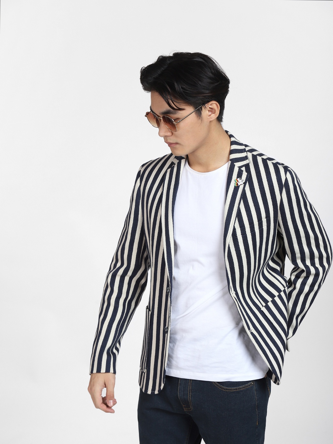 

Jack & Jones Men Striped Slim-Fit Single-Breasted Casual Blazer, White