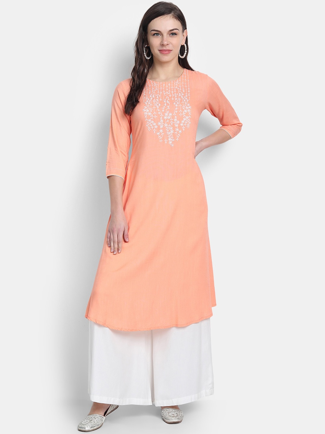 

fabGLOBAL Floral Yoke Design Thread Work A-Line Regular Kurta, Peach