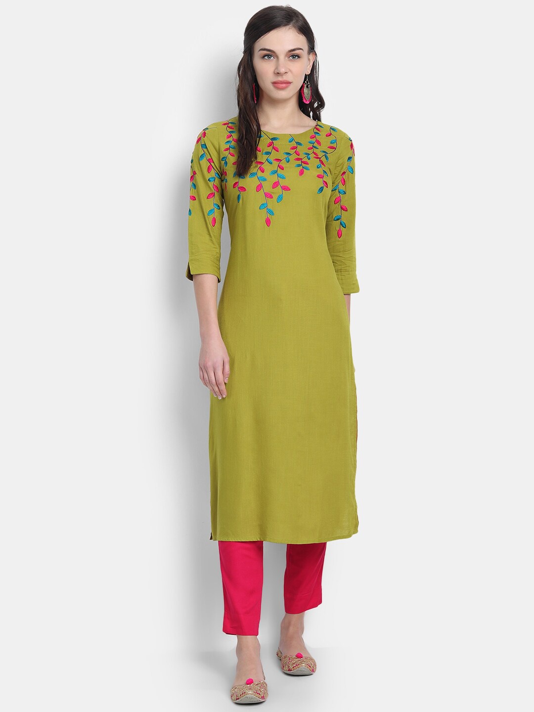 

fabGLOBAL Floral Embroidered Thread Work Kurta, Green