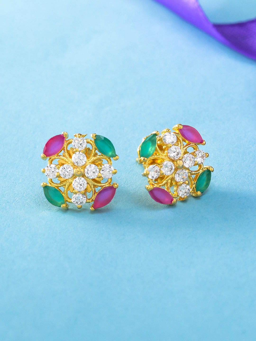 

Voylla Floral Studs Earrings, Gold