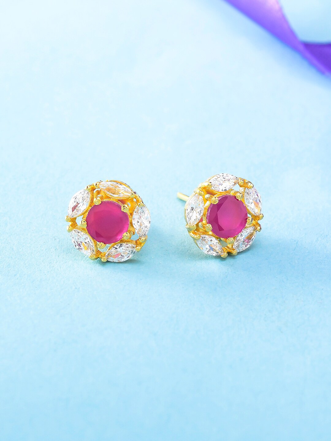

Voylla Gold-Plated Contemporary Studs Earrings