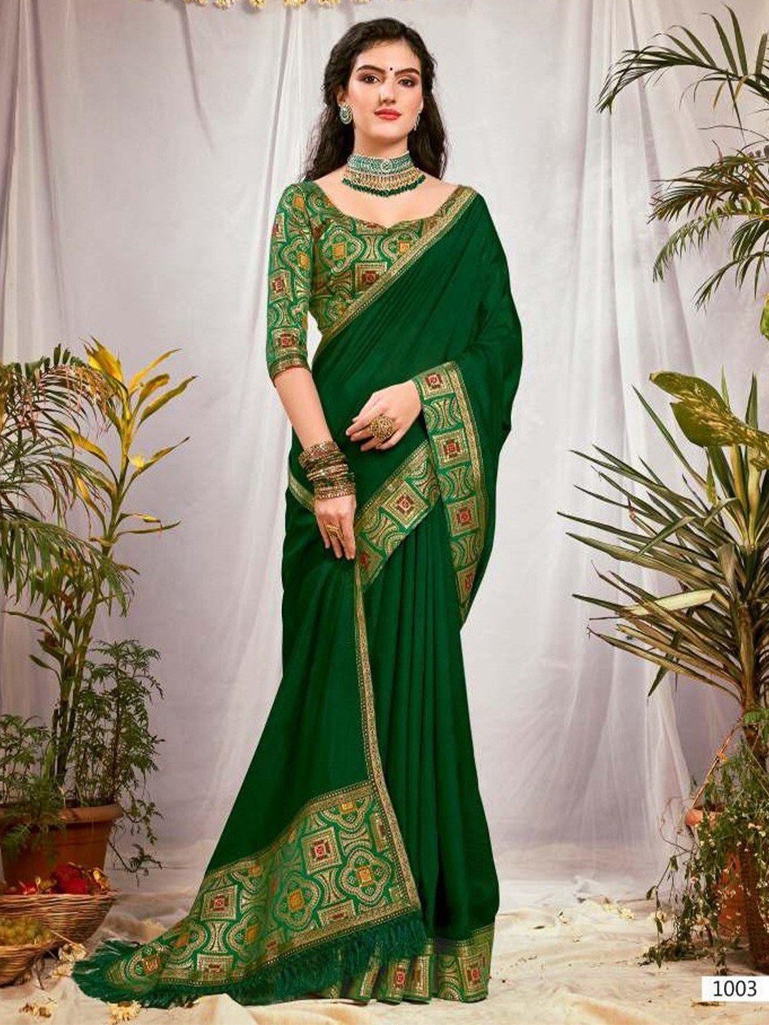 

SHAIBO SAREE Silk Cotton Saree, Green