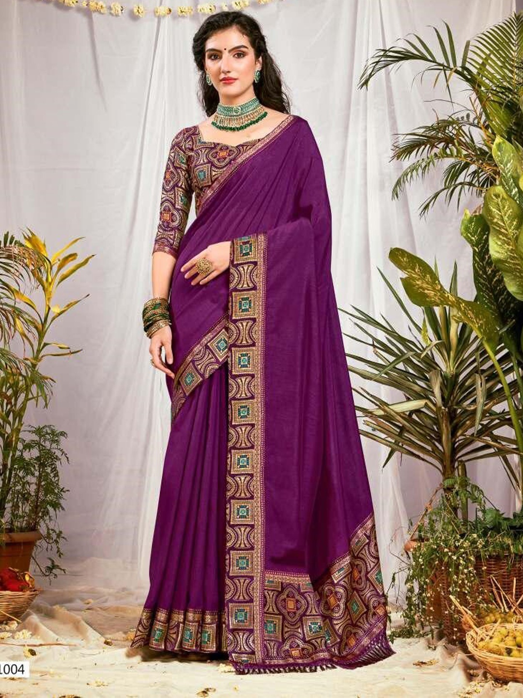 

SHAIBO SAREE Silk Cotton Saree, Purple