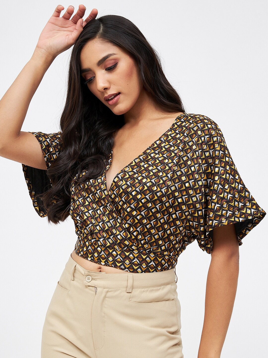 

Kibo Geometric Print Chiffon Wrap Crop Top, Brown