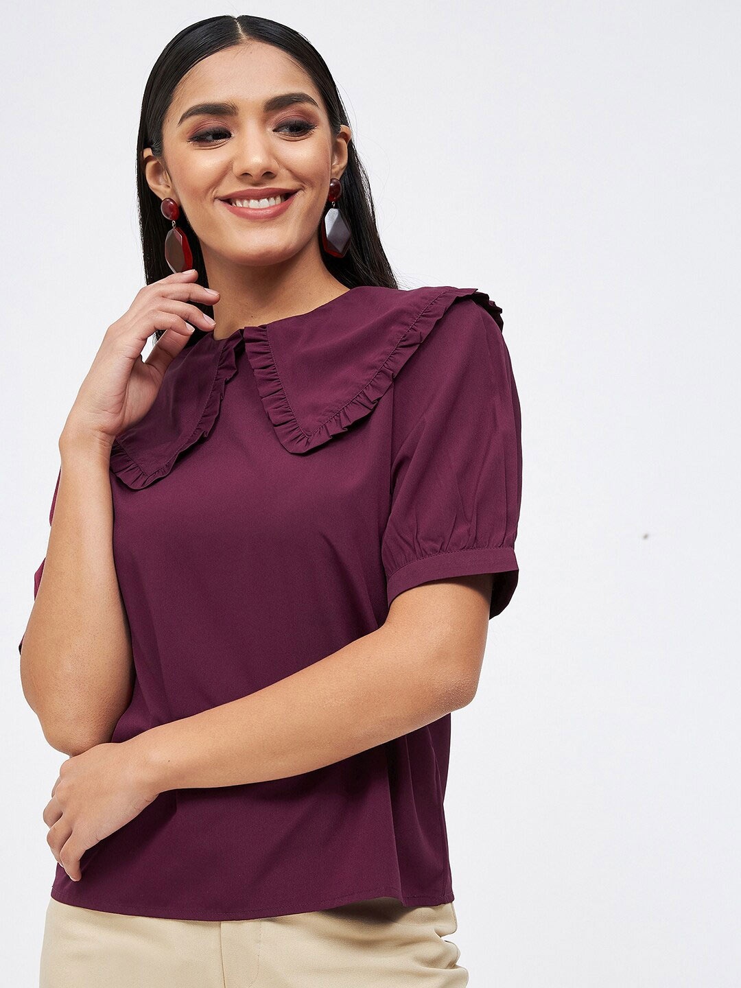 

Kibo Above The Keyboard Collar Crepe Top, Burgundy