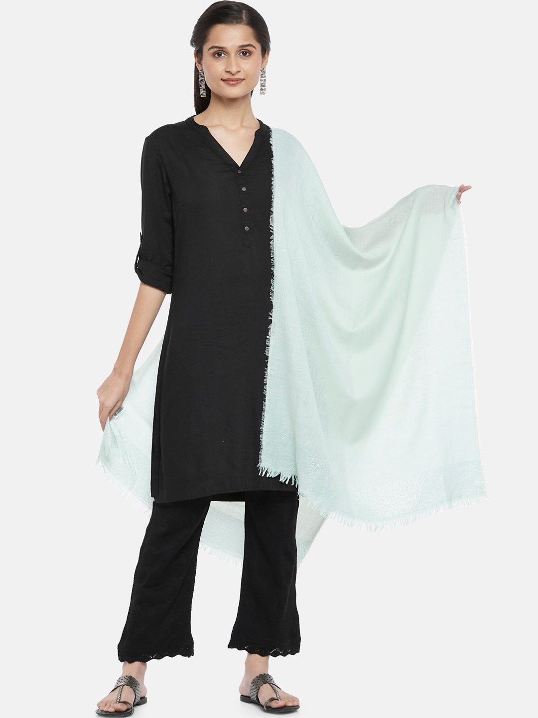 

RANGMANCH BY PANTALOONS Women Fringed Shawl, Green