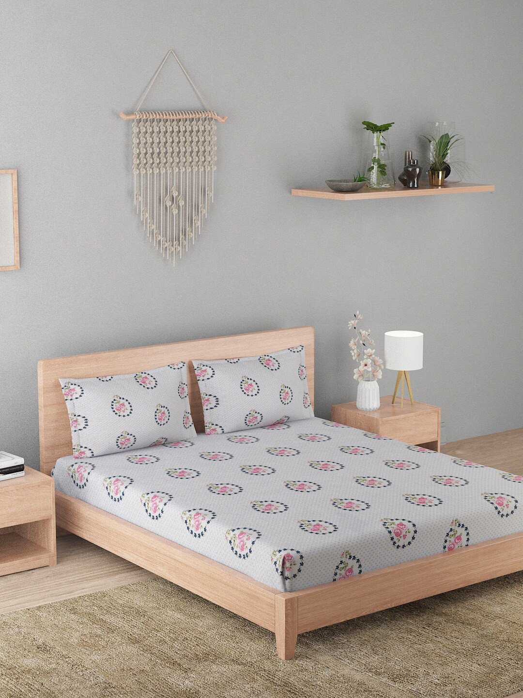 

A Homes Grace Grey & Pink Floral 180 TC Cotton Queen Bedsheet with 2 Pillow Covers